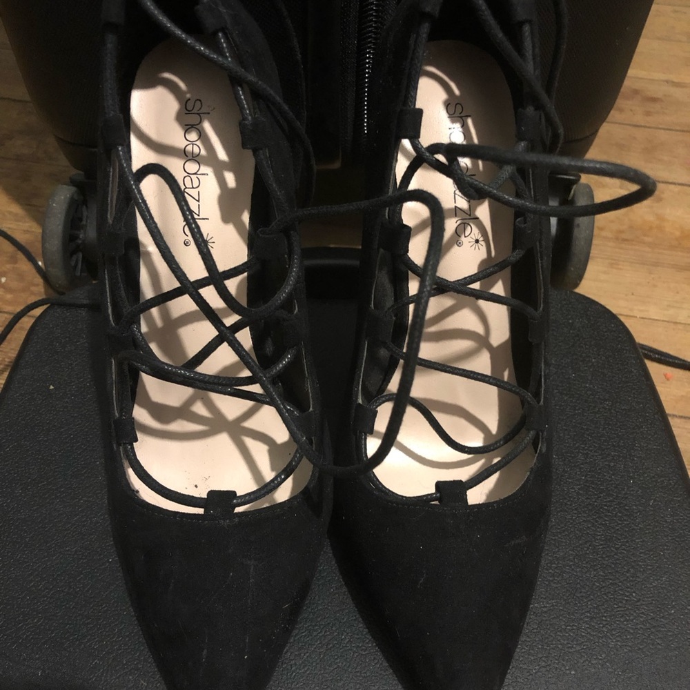 Shoe dazzle heels